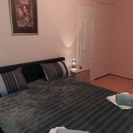 Krin Apartman Суботица Экстерьер фото